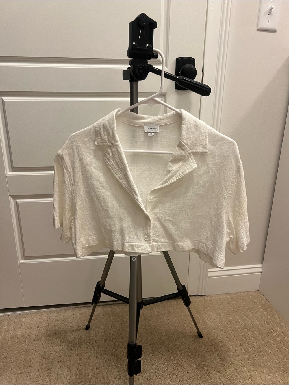 La Hearts White Linen Cropped Button-Up Shirt-Size XSm